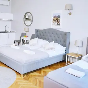 Aparthotel 21 Florianska Street