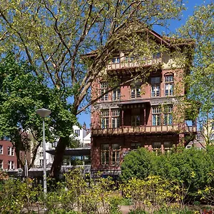 Stayokay Vondelpark Hostal